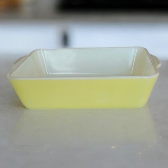 "RARE" Vintage Yellow Rectangular Pyrex 0503 B-4 Ovenware W/O Lid - Picture 6 of 12